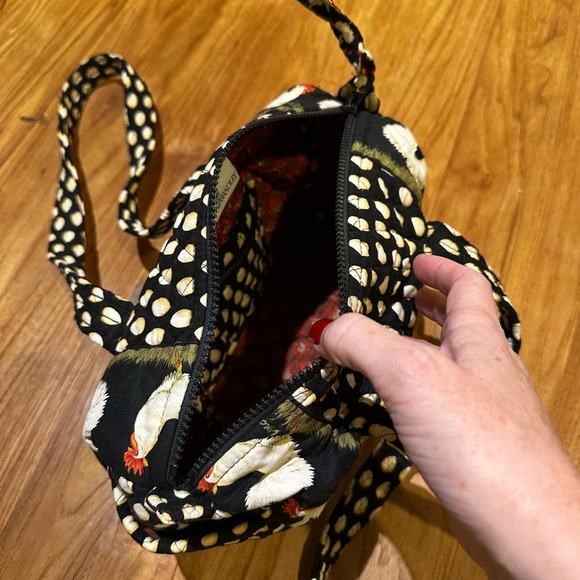 Vera Bradley Women’s Black Chicken Egg Quilted Handbag Purse Collectible - Picture 6 of 13